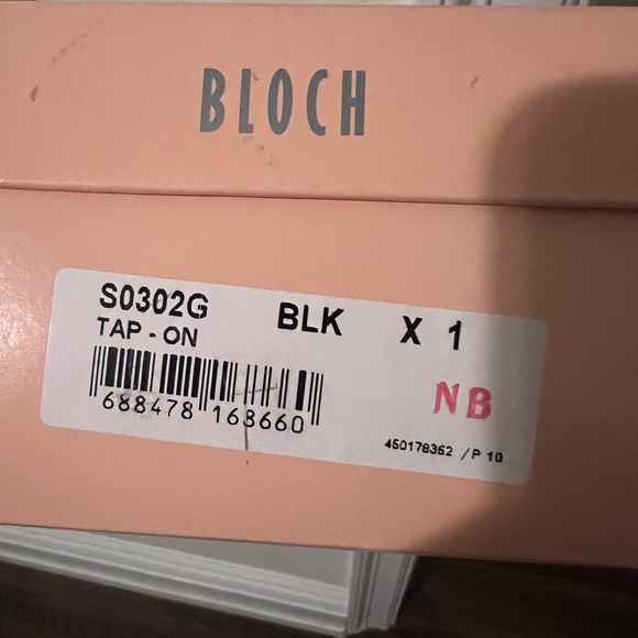 BLOCH - GIRLS TAP SHOES BLACK MARYJANE - SIZE 1 - Picture 2 of 2